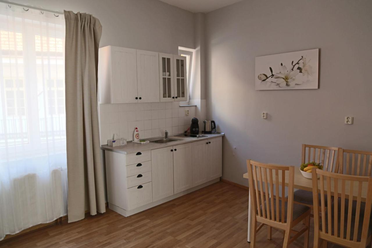 Apartament Charles Square *