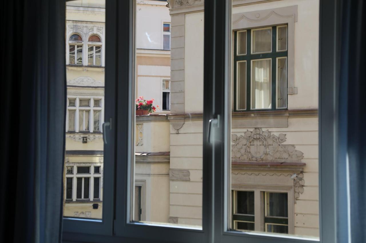 Charles Square Apartament Praga