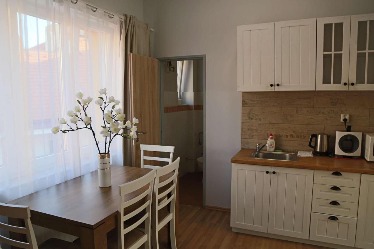 Apartament Charles Square